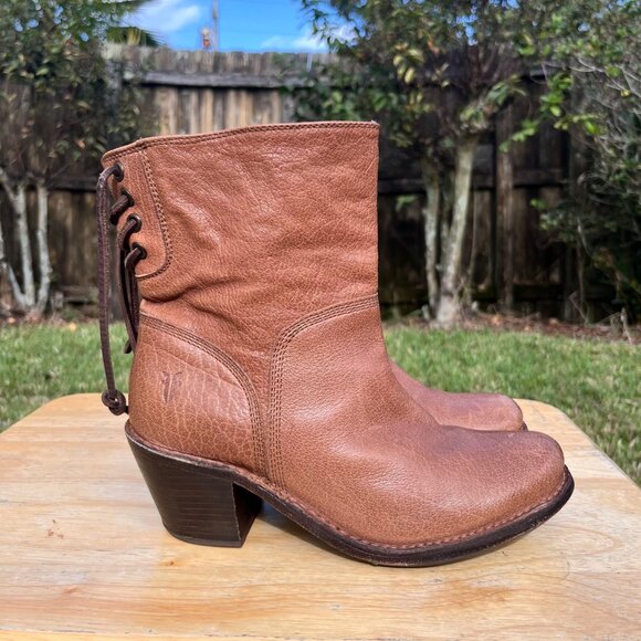 Frye Shoes - Frye Carmen Short Back Lace Brown Leather Ankle Boots Size 6.5